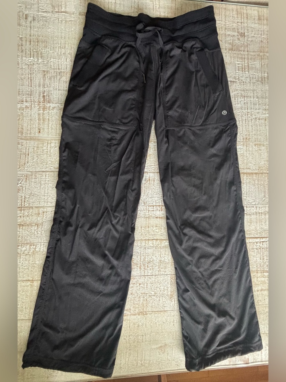 lululemon Black Studio Pants -size 6 petite length